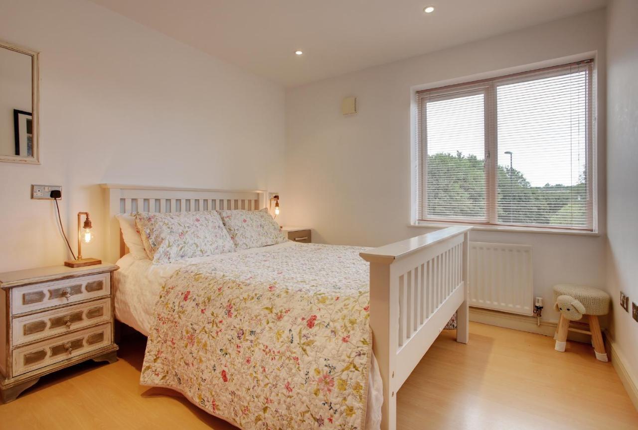 Ferienwohnung Beautiful Duplex Penthouse - Roof Garden, Views, Parking Newcastle upon Tyne Exterior foto